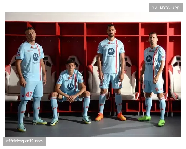 蒙扎2-1战胜莱切，主队通过边翼卫深度前插奠定胜局。